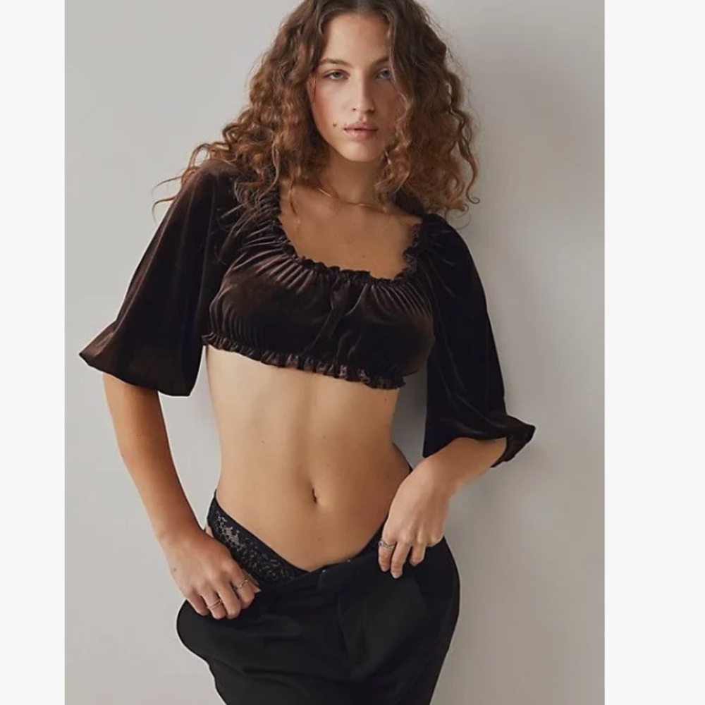 Free people brown velvet crop top with ruffles - NEW